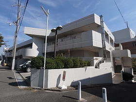 兵庫県神戸市西区竜が岡１ 3階建 築33年10ヶ月