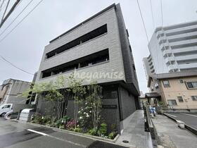 Ｐａｒａｄｉｓｏ熊本駅前 4階建