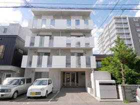 北海道札幌市中央区南十七条西１０ 4階建 築9年9ヶ月