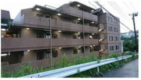 東京都八王子市片倉町 6階建 築31年2ヶ月