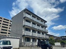 広島県福山市西桜町２ 4階建 築15年6ヶ月