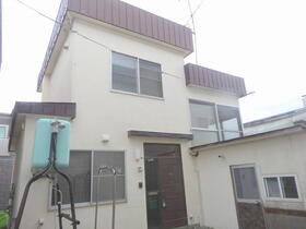 北海道札幌市手稲区曙三条３ 2階建