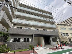 東京都板橋区前野町２ 5階建