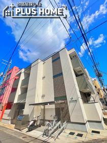 和歌山県和歌山市新中通５ 3階建 築4年5ヶ月