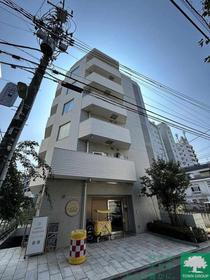 東京都目黒区中目黒１ 地上6階地下1階建 築6年4ヶ月