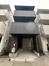 東京都荒川区町屋５ 3階建