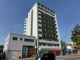 ラフィーネ到津学園通り