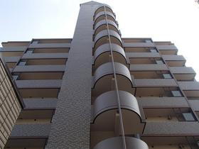 兵庫県神戸市兵庫区駅南通３ 賃貸マンション