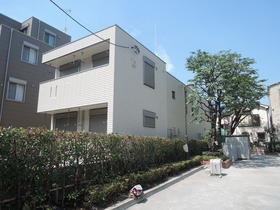 東京都荒川区荒川６ 2階建 築9年10ヶ月