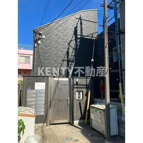 東京都大田区中央３ 2階建