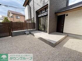 埼玉県吉川市美南２ テラスハウス