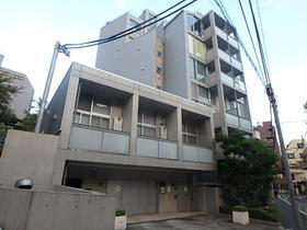 東京都渋谷区桜丘町 8階建 築17年3ヶ月