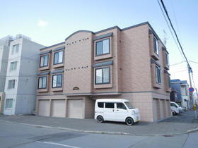 北海道札幌市東区北二十四条東１４ 3階建 築18年3ヶ月