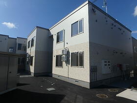 コンフォルト６条 2階建
