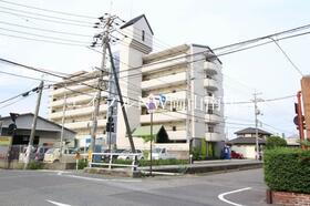 岡山県岡山市北区西島田町 6階建