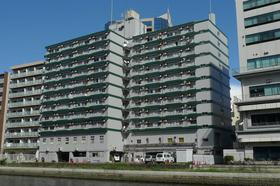 東京都港区海岸３ 11階建 築49年2ヶ月