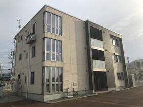 ロイヤルエステート 3階建