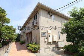 東京都三鷹市下連雀６ 2階建 築14年3ヶ月