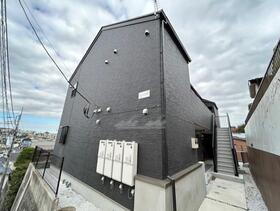 神奈川県横浜市港北区篠原町 賃貸アパート