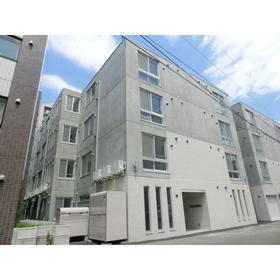 北海道札幌市中央区北四条西２５ 4階建 築5年1ヶ月