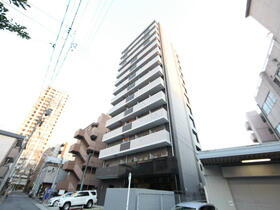 愛知県名古屋市中区伊勢山１ 13階建 築16年2ヶ月