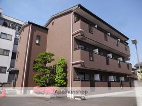 大阪府八尾市東山本町５ 3階建