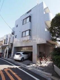 エクセル藍 4階建