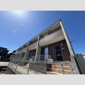 愛知県半田市大高町１ 2階建 築11年
