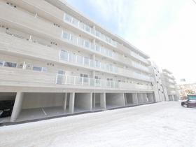 北海道札幌市豊平区平岸一条６ 5階建 築4年5ヶ月