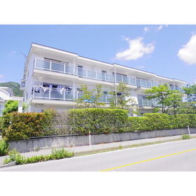 長野県長野市大字安茂里小市 賃貸マンション