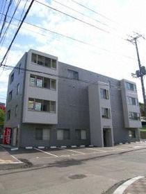北海道札幌市豊平区平岸四条１４ 4階建 築15年3ヶ月