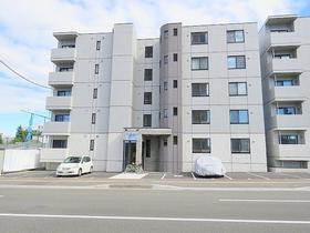 北海道札幌市豊平区月寒東一条８ 5階建 築8年1ヶ月