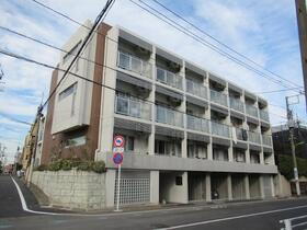 カスタリア尾山台 地上3階地下1階建