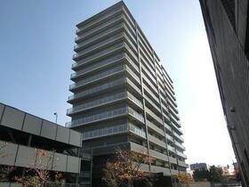 Ｄクラディア鳳ルネサンススクエア