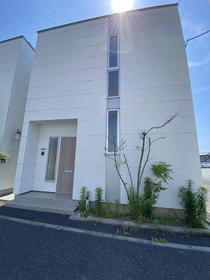 静岡県浜松市中央区十軒町 2階建 築6年4ヶ月