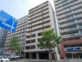 東急ドエルアルス平尾駅前