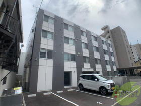 北海道札幌市東区北二十三条東１８ 4階建 築3年5ヶ月