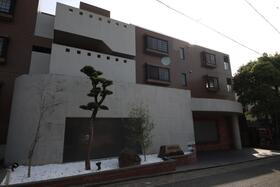 愛知県名古屋市昭和区山中町１ 賃貸マンション