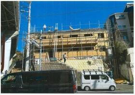 グラン六ツ川 2階建