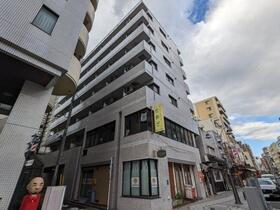 アルカサール鶴見中央 10階建
