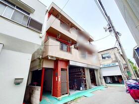 東京都江戸川区篠崎町６ 3階建 築42年4ヶ月