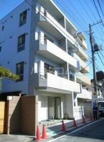 ヴェルテュブルー 4階建