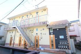 神奈川県横浜市中区本牧元町 賃貸アパート