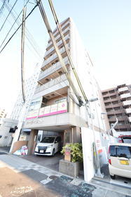 兵庫県神戸市兵庫区西上橘通１ 8階建 築16年1ヶ月