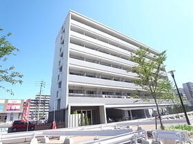 クレシア弐番館 7階建