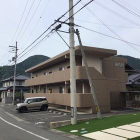 ブレインかすみ 3階建