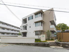 奈良県生駒市西松ケ丘 3階建 築9年8ヶ月