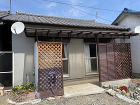 本野町北貝津貸家１５ 1階建