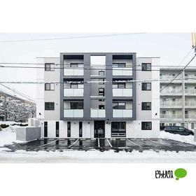 北海道札幌市豊平区豊平八条１１ 4階建 築3年5ヶ月