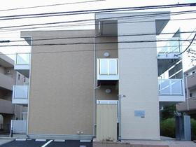 神奈川県藤沢市鵠沼海岸６ 3階建 築13年9ヶ月